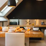 Apartment Le Cocon Urbain - Hypercentre - Duplex Lumineux Caen