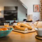 Apartment Le Cocon Urbain - Hypercentre - Duplex Lumineux *